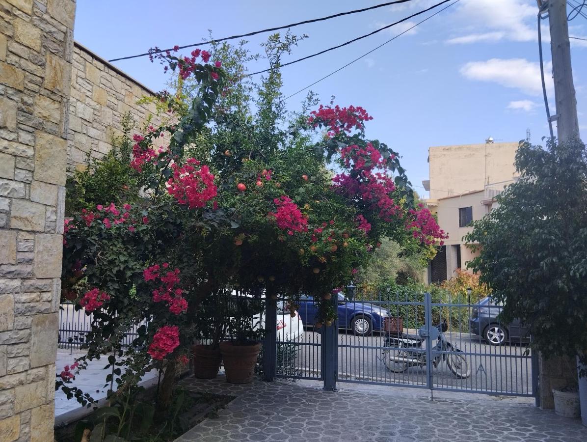 Apartamento Πέτρινο Στη Θάλασσα Nafpaktos Exterior foto
