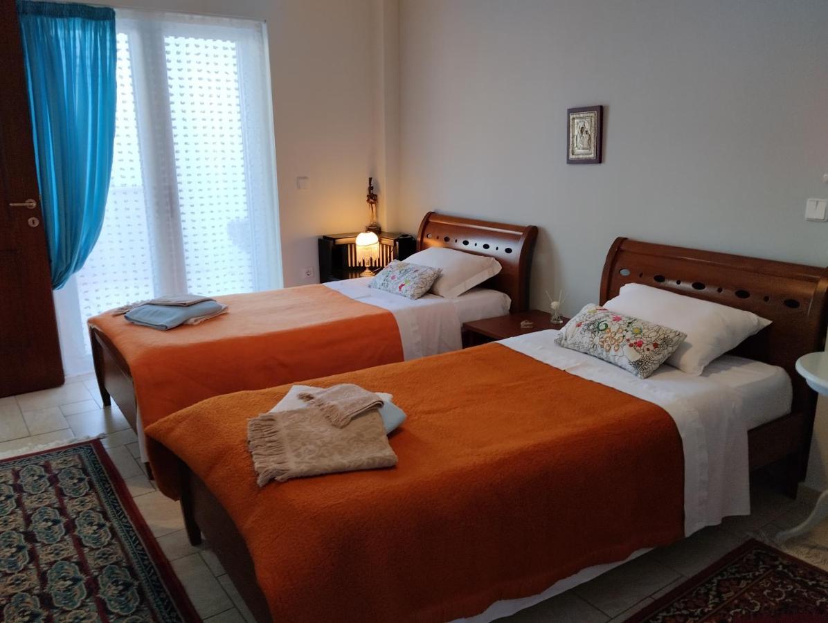 Apartamento Πέτρινο Στη Θάλασσα Nafpaktos Exterior foto