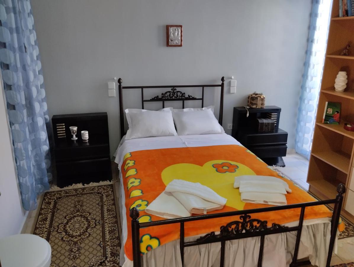 Apartamento Πέτρινο Στη Θάλασσα Nafpaktos Exterior foto